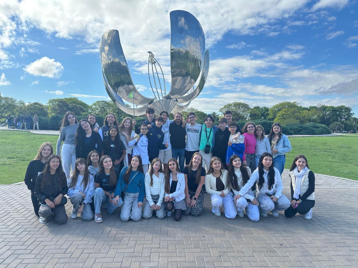  Intercâmbio em Buenos Aires amplia a bagagem cultural dos estudantes do Year 7 da IENH