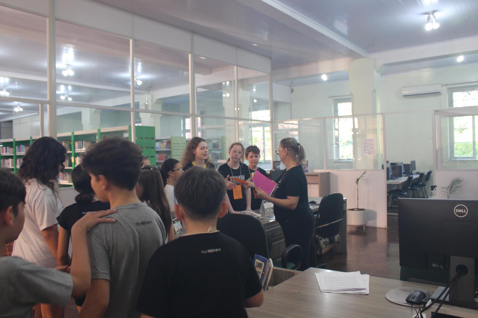  Turmas dos Year 5 da IENH participam de programação especial do Pinwaldo