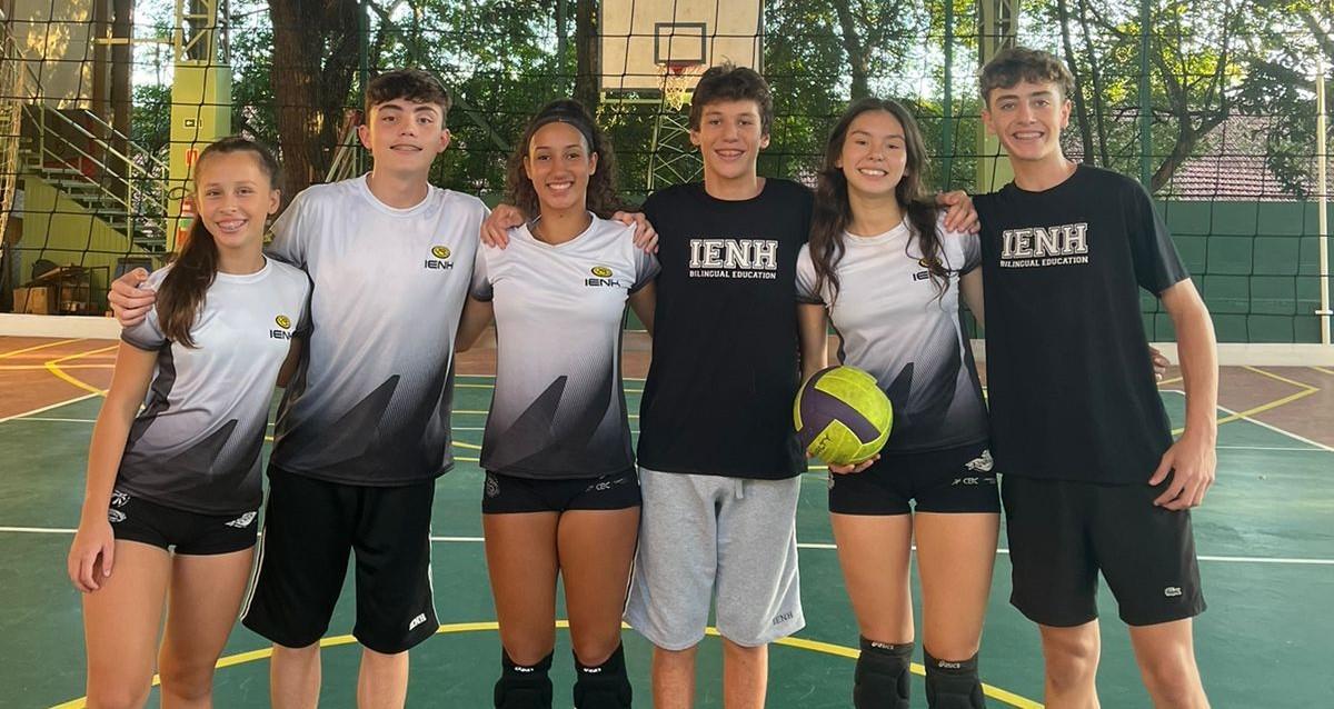 Alunos da IENH compõem a elite do voleibol gaúcho