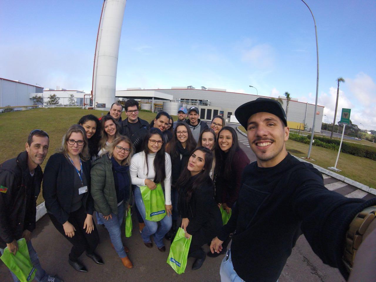 Alunos do Curso Técnico em Administração realizam visitas técnicas na Tramontina e na Casa Perini