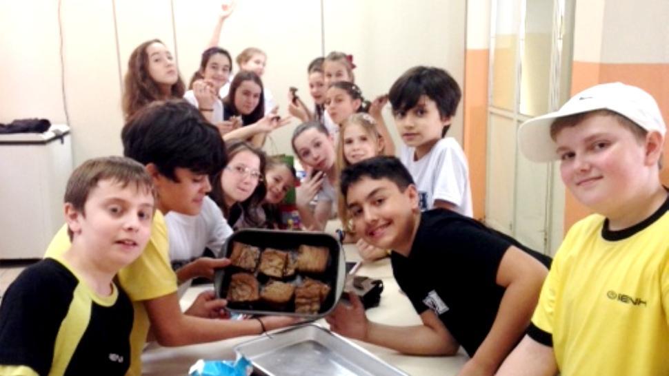 Aprendendo Inglês e produzindo brownies