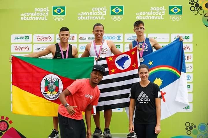 Atletismo da IENH conquista medalhas nos Jogos Escolares da Juventude