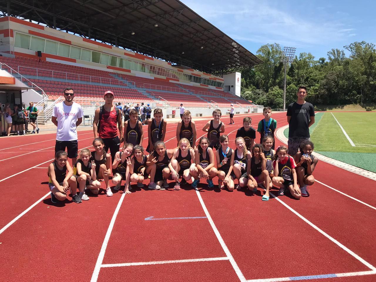 Atletismo da IENH conquista o Vice-Campeonato Estadual de Atletismo Sub-12