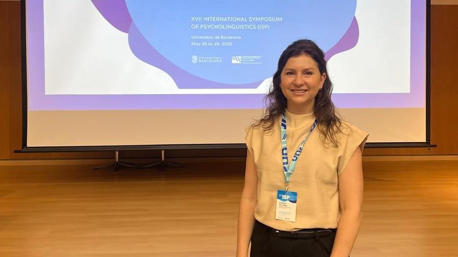Coordenadora Pedagógica da IENH apresenta tese no Simpósio Internacional de Psicolinguística 