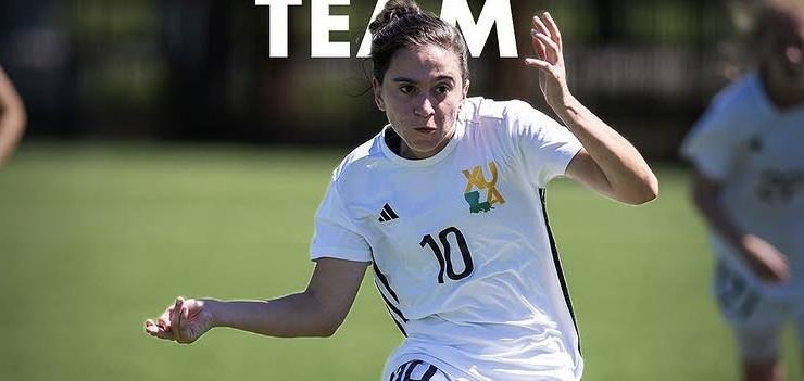 Ex-aluna da IENH conquista espaço no futebol universitário dos Estados Unidos