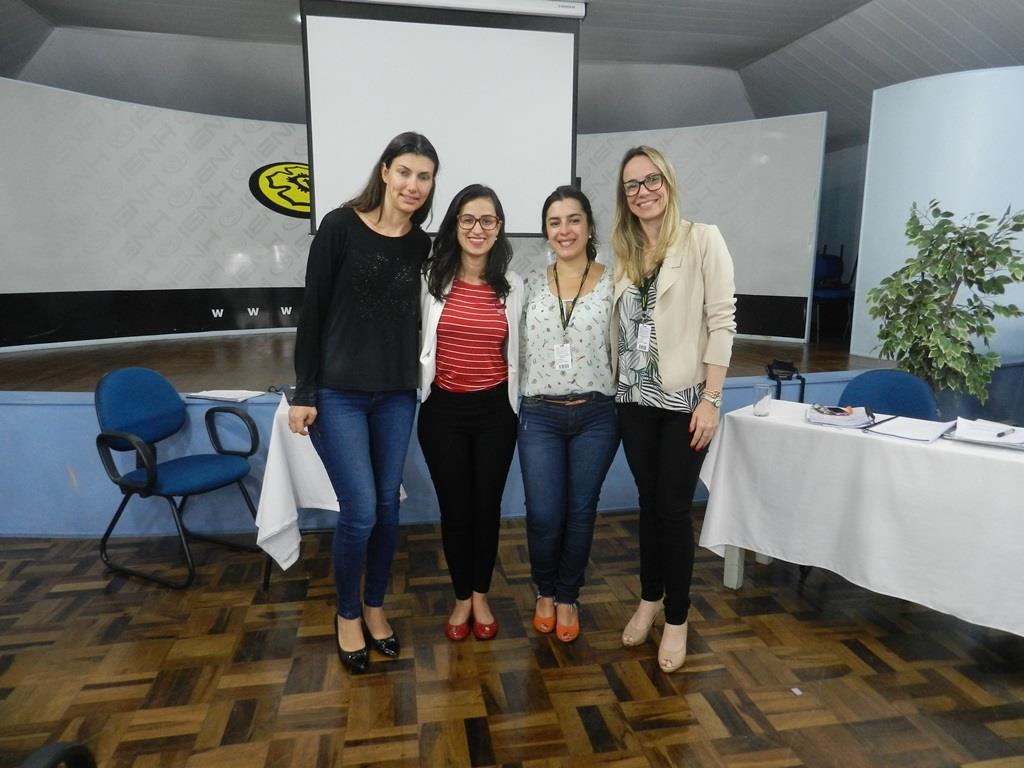 Formandas de Psicologia apresentam Trabalhos de Conclusão de Curso