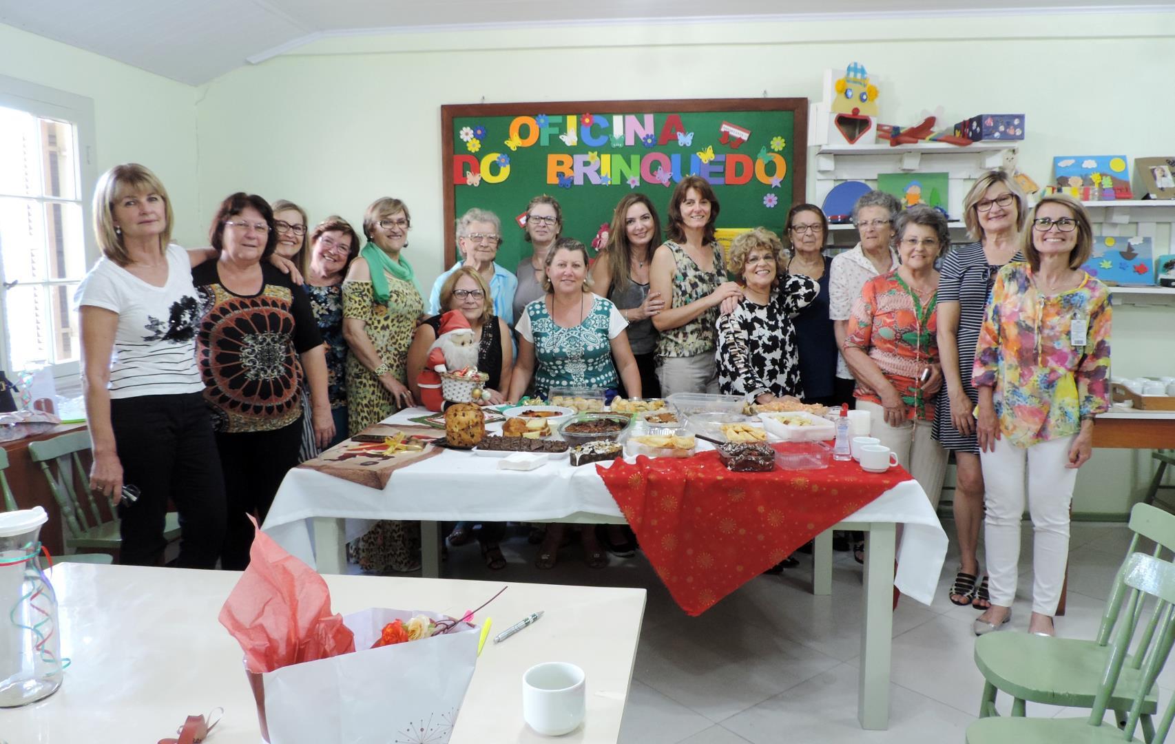 Grupo Ellos realiza último encontro do ano