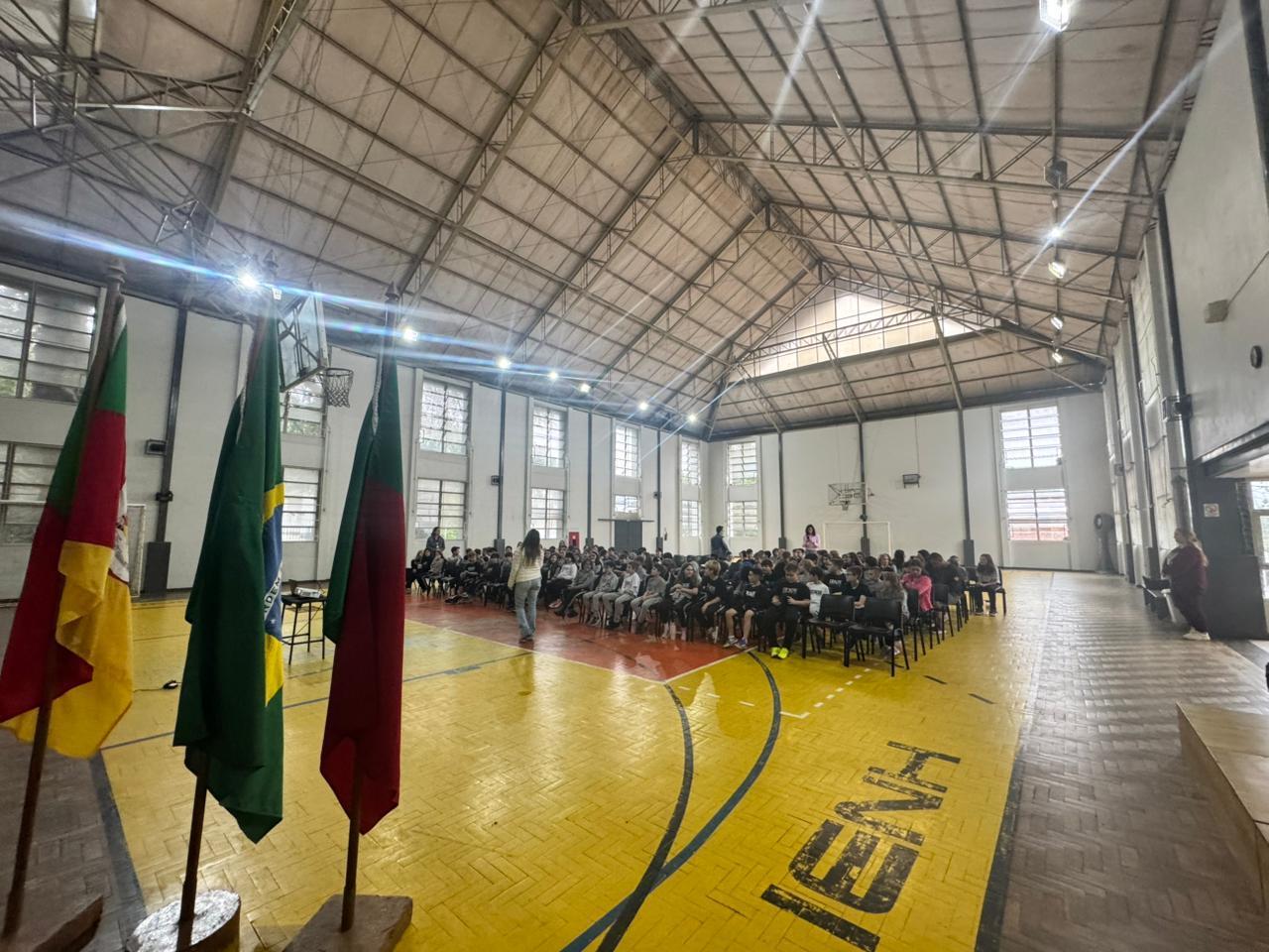 Hora Cívica celebra Semana da Pátria na Unidade Pindorama