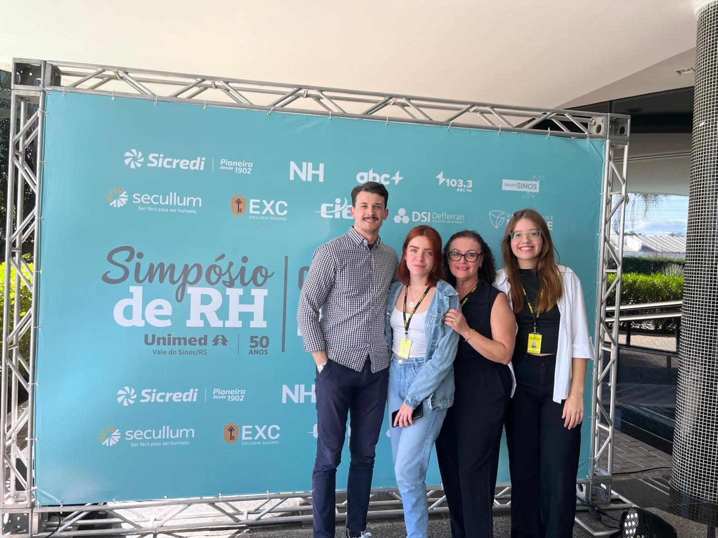 IENH participa do Simpósio de RH Unimed Vale do Sinos