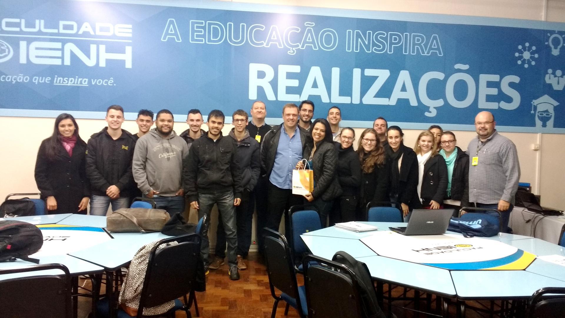 IENH realiza primeira aula utilizando software de simulação da SAP