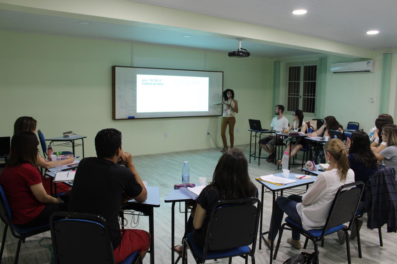 Intensivo de Verão da Psicologia encerra na quinta-feira