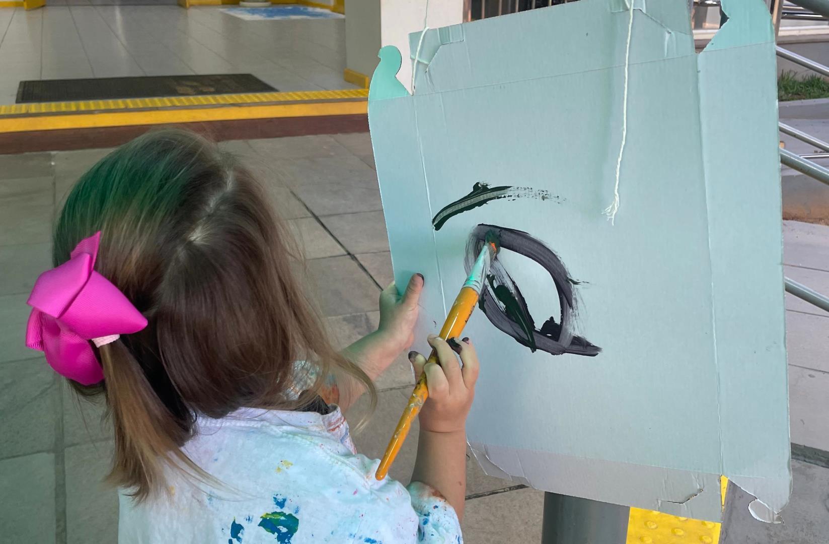 Kindergarten 2A da Unidade Pindorama investiga sons e cores da natureza 