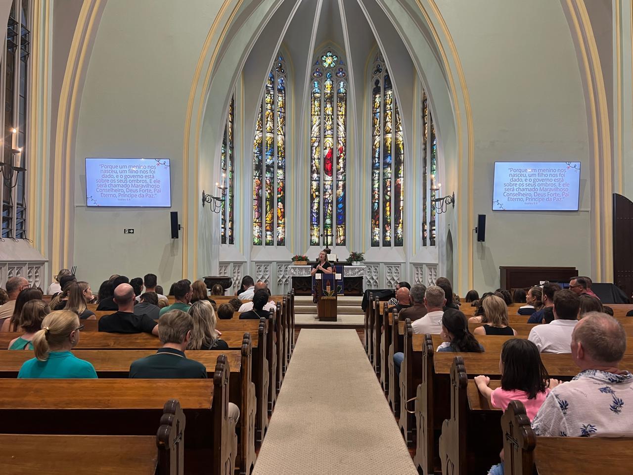 Natal em Família reúne comunidade escolar da Unidade Oswaldo Cruz