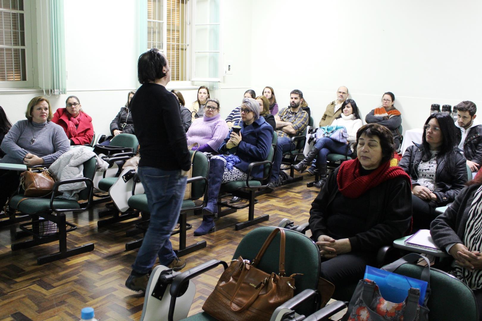 NEGEDJ realiza encontro de formação continuada do Instituto Estadual Seno Frederico Ludwig