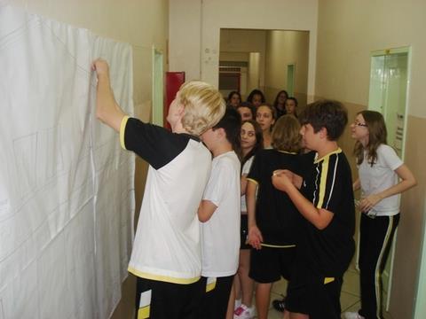 Comunidade escolar homenageia Fundação Evangélica