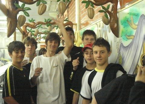 6ªs e 8ªs séries fazem visita em Gramado