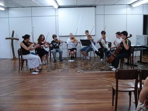 IENH promove Audição