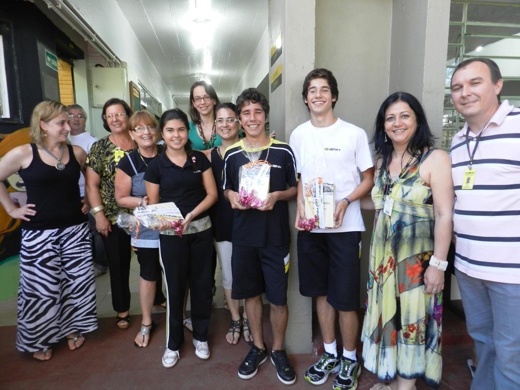 Premiação para vencedores do Recreio da Memória