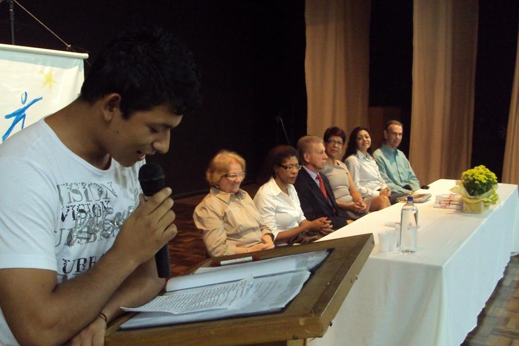 Formatura dos Cursos de Formação Inicial e Continuada de Trabalhadores