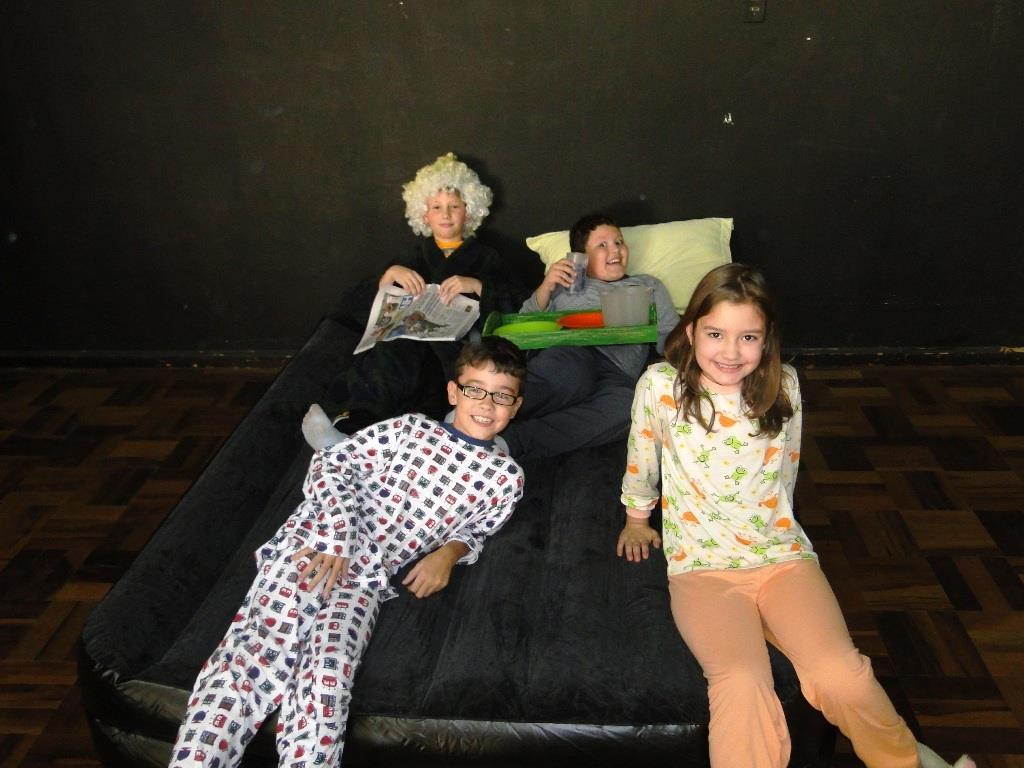 Estudantes do 4º ano do Currículo Bilíngue participam de atividade lúdica