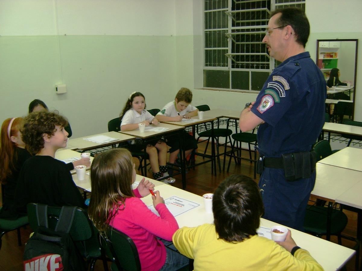 Guarda Municipal presente em reunião dos Agentes Mirins do Trânsito