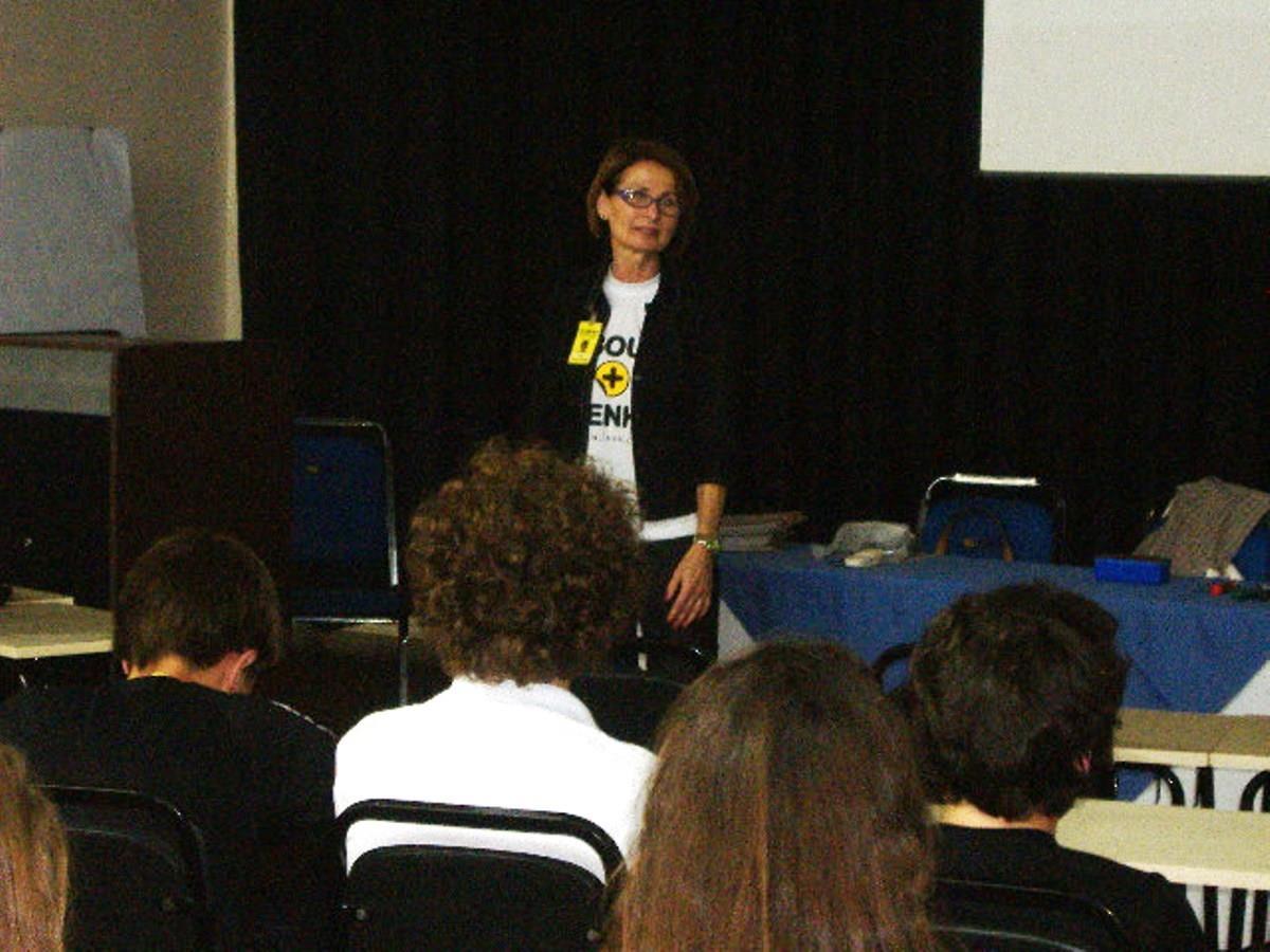 Palestra sobre Projeto da IENH envolve estudantes