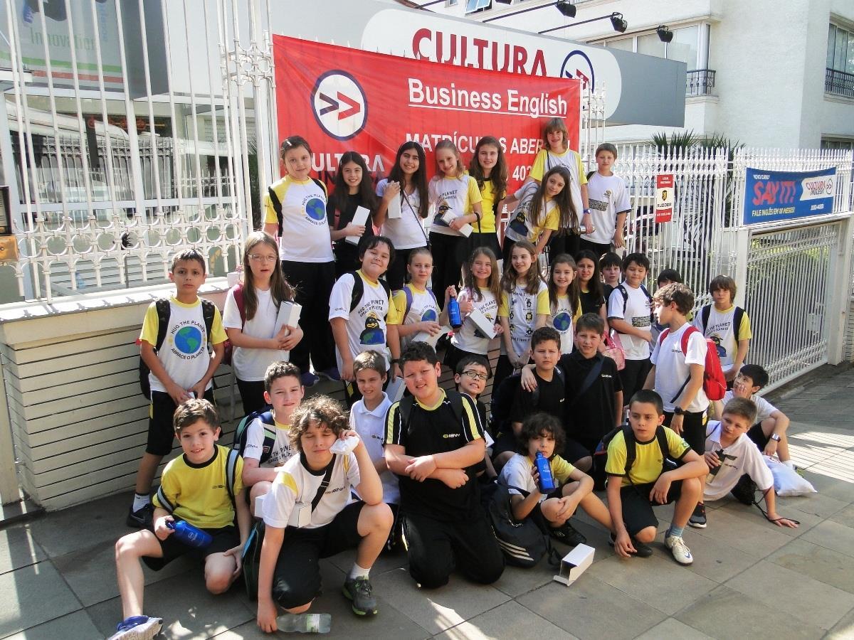 Estudantes do Currículo Bilíngue da IENH realizam prova com certificação internacional