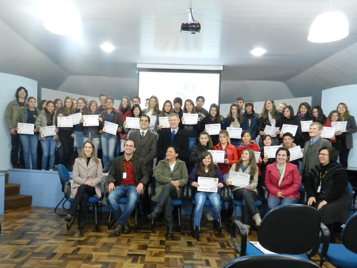 Formatura do Projeto de Educação Financeira do PROCON RS na IENH