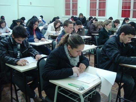 Bolsas de Estudo para Cursos Técnicos da IENH