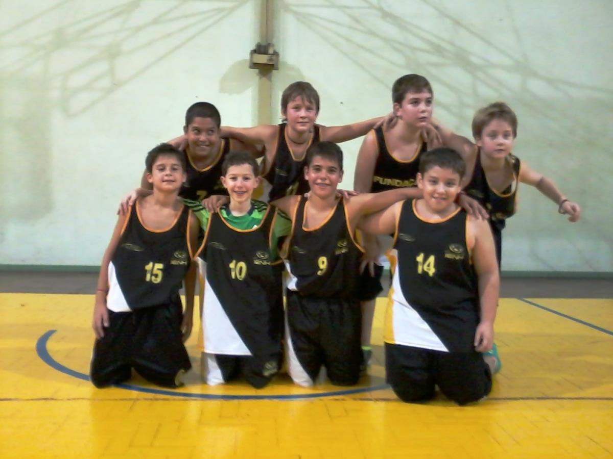 Estudantes da IENH participam de amistoso de Mini-Basquete