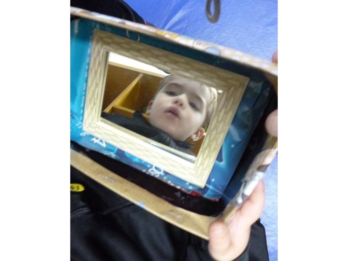 Espelho, espelho meu! Quem sou eu?