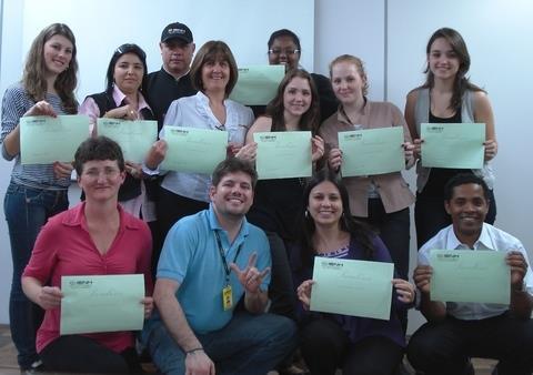 Colaboradores da IENH fazem Curso de Libras