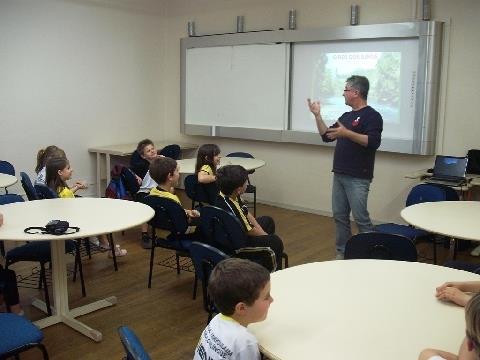 Monitores Ecológicos da Unidade Oswaldo Cruz assistem palestra