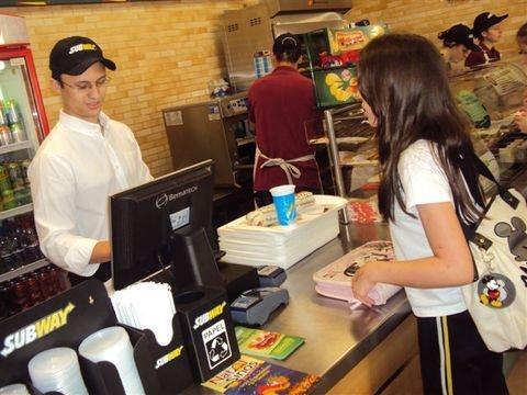 Confraternização de alunos do Currículo Bilíngue