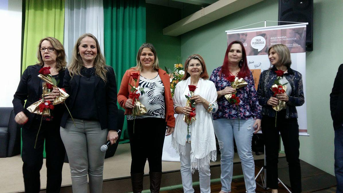 Professora da IENH participa de autoria de e-book sobre pedagogia