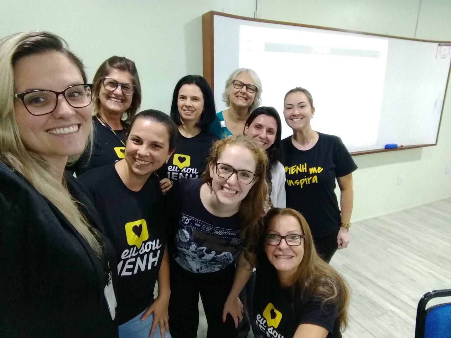 Professores da IENH participam de capacitação de aprendizagem digital sobre ferramentas de texto