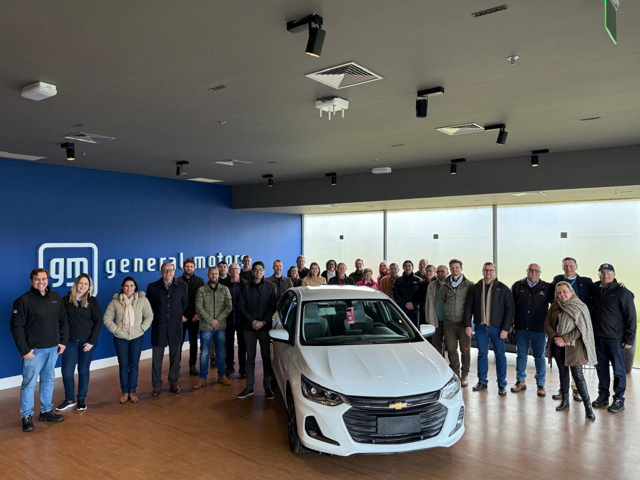 Professores da IENH participam de visita técnica promovida pela CEPRO