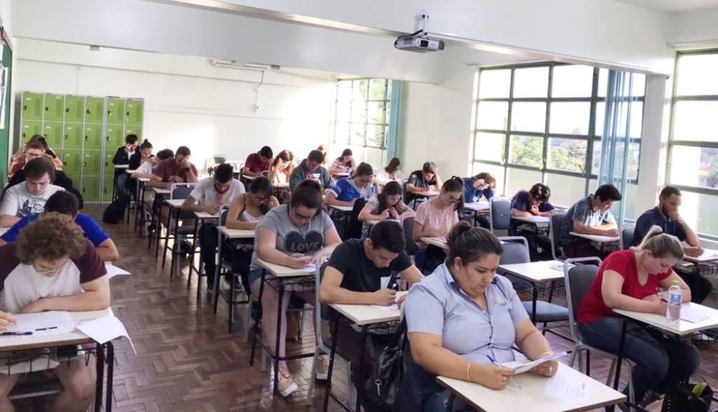 Provas para Bolsas de Estudo dos Cursos Técnicos acontecem na IENH