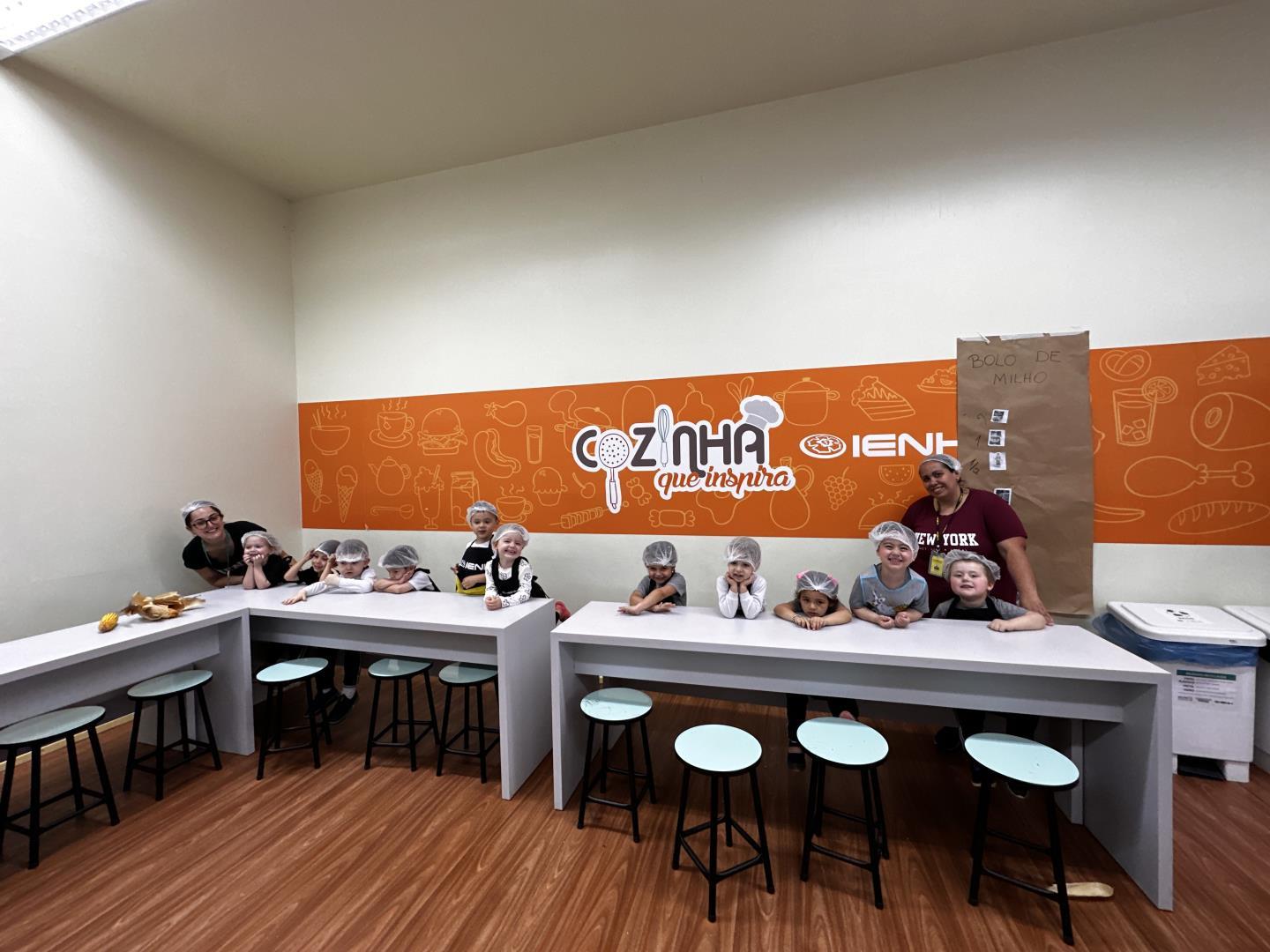 Kindergarten 3A da Unidade Pindorama participa de atividade de leitura e culinária