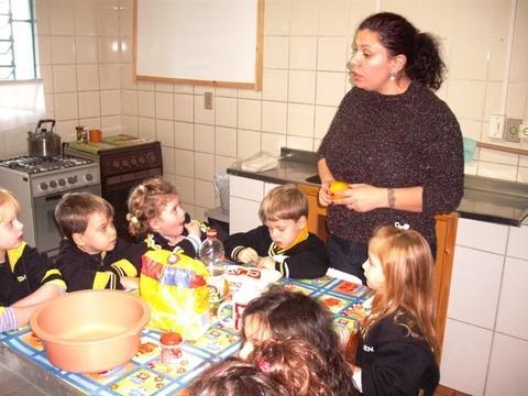 Alunos fazem passeio de estudos à Estação Ecologia