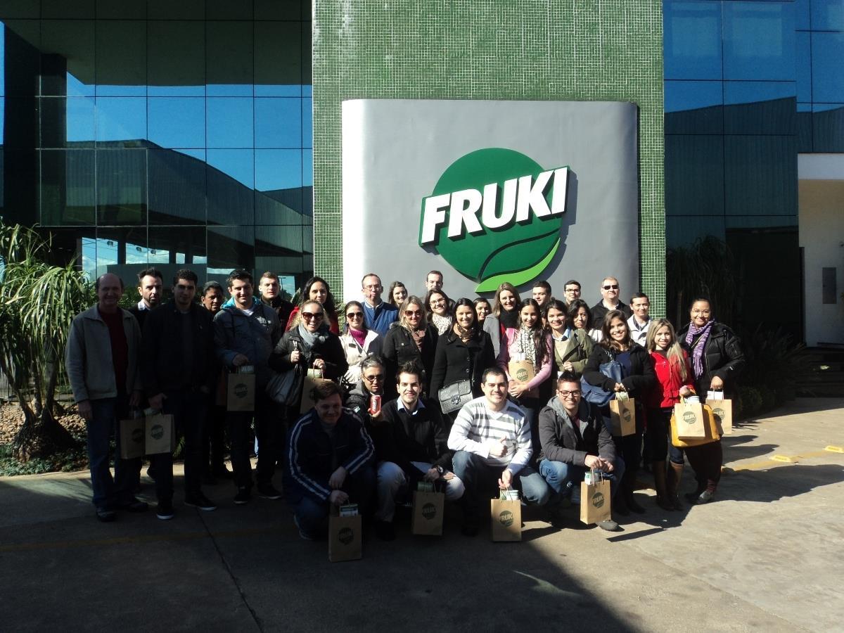 Estudantes fazem Visita Técnica na Fruki