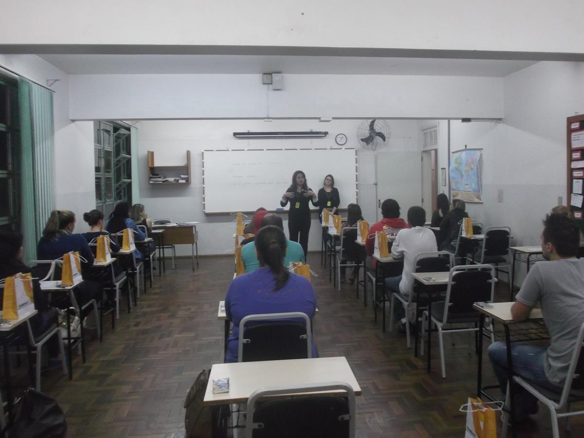 Prova de seleção para Bolsas de Estudo dos Cursos Técnicos acontece na IENH